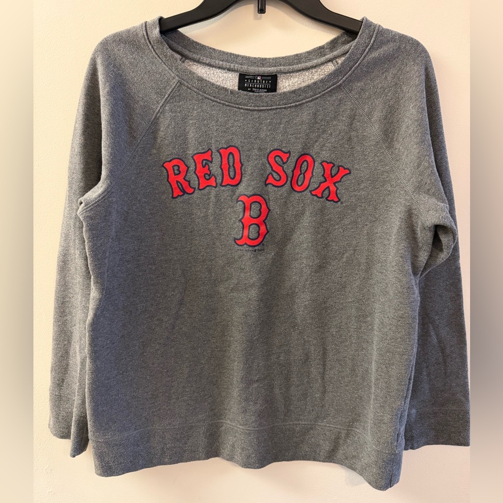 5th & Ocean Gray Red Sox Women's Crew Neck Sweater